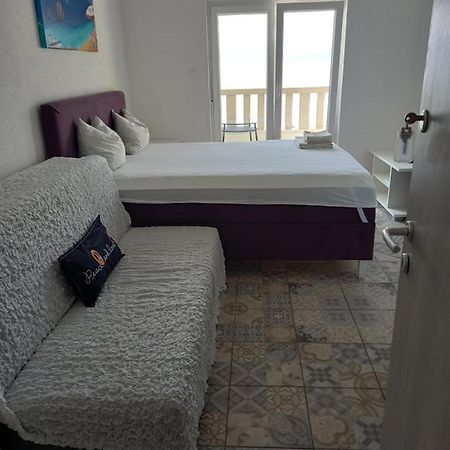 Bajo Apartmany Podgora Bagian luar foto